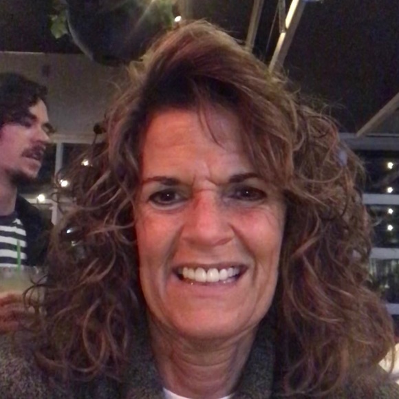 Meet your Posher, Mary - Picture 2 of 3